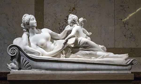 Sculpture: Venus and Amor